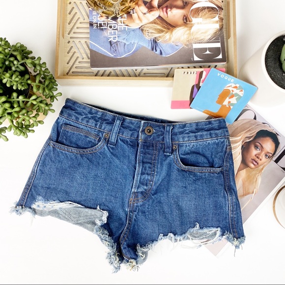 Free People Jeans Shorts distressed 24 - Picture 2 of 6